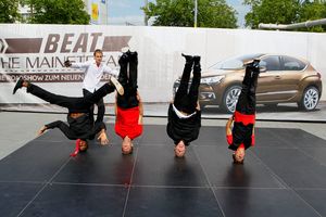 Scenes from the Citroen Roadshow 